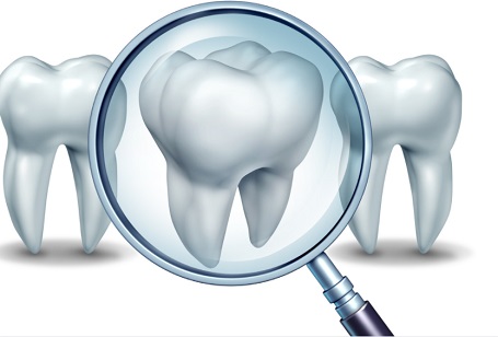 מה ההבדל בין טיפולי שיניים לטיפולי שיניים משקמים?